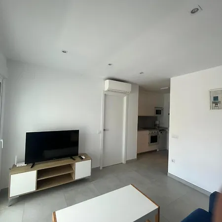 Apartment Service Lazaro -apartamentos Aguamarina 59
