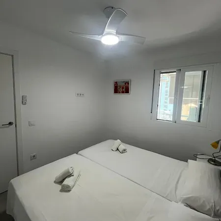 Apartment Service Lazaro -apartamentos Aguamarina 59